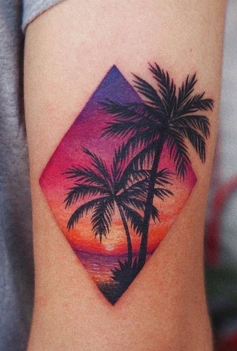 Beach Sunset Tattoo Watercolor, Palm Tree With Flowers Tattoo, Palm Tree Sunset Tattoo Design, Sunrise Beach Tattoo, Sunset Back Tattoo, Palm Tree And Sunset Tattoo, Watercolor Sunset Tattoo, Tattoos Back Shoulder, Sunset Tattoo Color