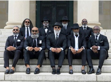 #flyhipageless #graybeard Silver Fox Men, Silver Foxes Men, Casual Attire For Men, Business Casual Attire For Men, Ghana Wedding, Grey White Hair, Grey Beards, Beautiful Gray Hair, Silver Foxes