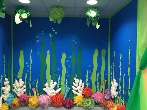 Under Sea Classroom Decoration, Ocean Display Classroom, Under The Sea Display Classroom, Under The Sea Window Display, Under The Sea Display Board, Sea Classroom Decorations, Diy Under The Sea Decorations, Under The Sea Display, Under The Sea Classroom Theme