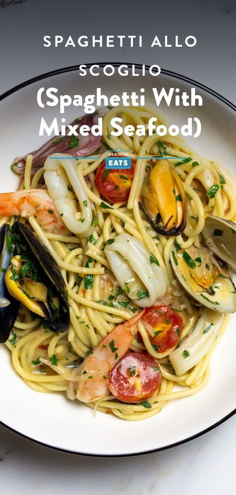 Pasta With Clams, Italian Seafood Pasta, Mixed Seafood Recipe, Mixed Seafood, Italian Seafood, Seafood Medley, Seafood Mix, Italian Coast, Seafood Pasta Recipes