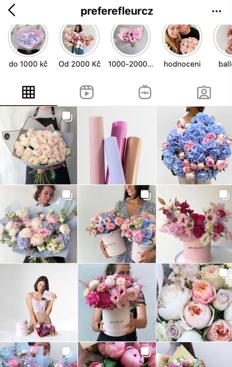 Flowers Feed, Floral Design Business, Flower Shop Design, Flower Branding, Flower Logo Design, Flower Photoshoot, Flowers Instagram, Instagram Feed Ideas Posts, Flower Business