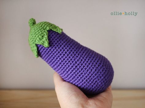 Eggplant Amigurumi, Eggplant Emoji, Pokemon Crochet, Pokemon Crochet Pattern, Crochet Ornament Patterns, Montessori Baby Toys, Crochet Fruit, Mode Crochet, Crochet Food