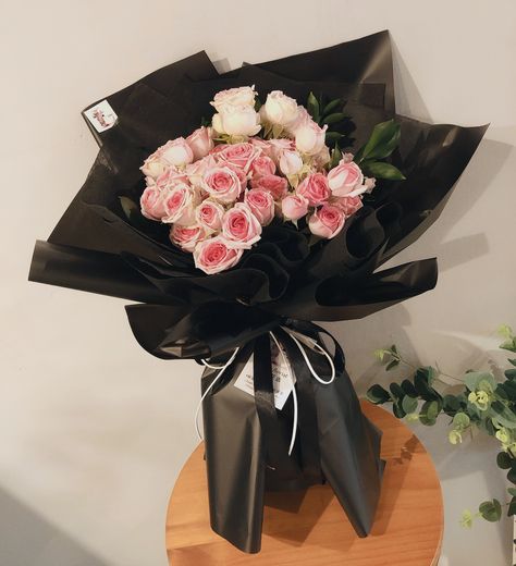 pink 💗 Roses Bouquet, Rose Bouquet, Roses, Van, Flowers, Pink, Quick Saves