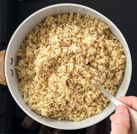 Pressure Cooker Quinoa, Quinoa Meatballs, Fluffy Quinoa, Perfect Quinoa, Cook Quinoa, White Quinoa, Making Quinoa, Quinoa Recipe, Homemade Almond Milk