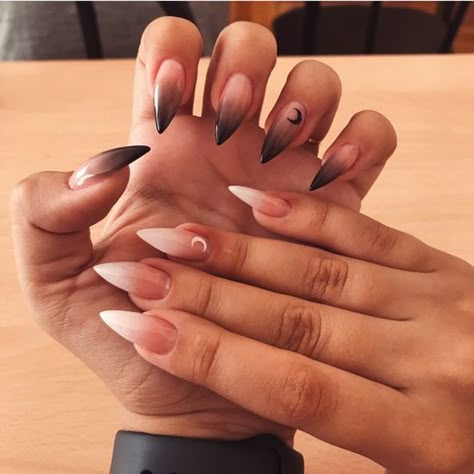 Edgy Nails Grunge Stilleto, Goth Wedding Nails, Short Sharp Nails, Witchy Nail Designs, Demon Nails, Witch Nails, Witchy Nails, Anime Nails, October Nails