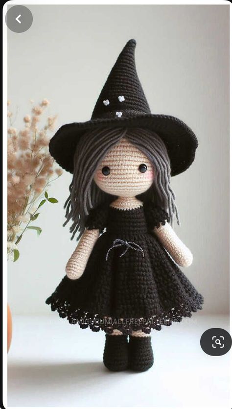 Vintage Granny Square, Crochet Angel Pattern, Halloween Witch Dolls, Free Crochet Amigurumi Patterns, Free Crochet Amigurumi, Fall Crochet Patterns, Hat Patterns Free, Witch Doll, Crochet Amigurumi Patterns