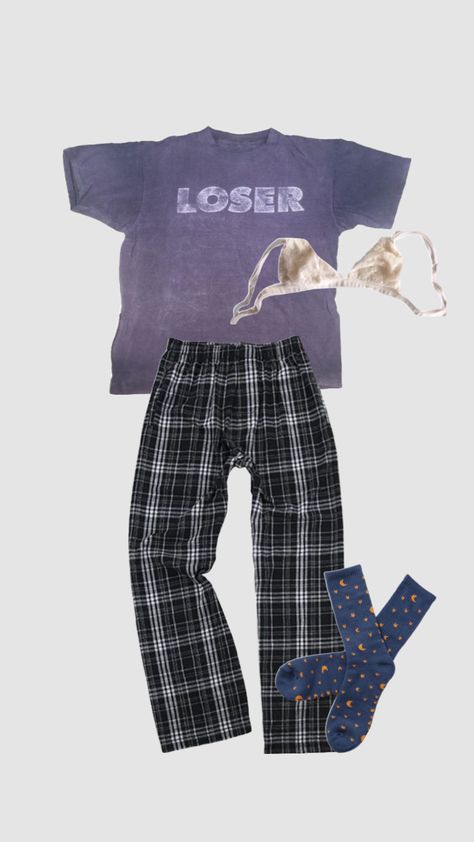 90s Pijama, 80s Pajamas Aesthetic, Aesthetic Pajamas Grunge, 80s Pjs, Pajama Fits, Bedtime Outfits, Sleepwear Aesthetic, Pajamas Aesthetic, Mood Clothes