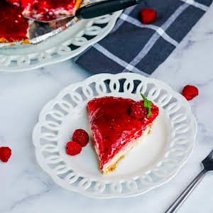 Raspberry Cream Cheese Pie, Pie Cream Cheese, Summer Pie Recipes, Raspberry Pie Filling, Chess Pie Recipe, Raspberry Cream Cheese, Creamy Fruit Salads, Summer Pie, Cream Cheese Pie