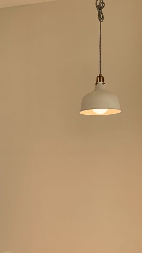 Aesthetic Space, 背景 シンプル, Minimalist Photography, Aesthetic Desktop Wallpaper, Instagram Frame, Minimalist Wallpaper, Aesthetic Pastel Wallpaper, Pastel Wallpaper, Brown Aesthetic