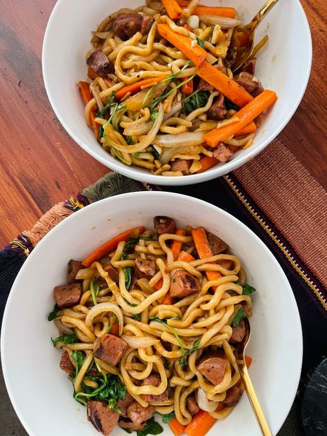 Thai Wheat Noodles, Turkey Stir Fry Recipes, Noddle Recipes, Easy Asian Noodles, Thai Recipes Noodles, Turkey Stir Fry, Ground Turkey Recipes Easy, Noodle Stir Fry, Ranch Chicken Recipes