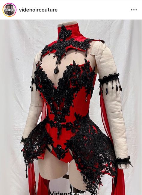 Videnoir Couture, Rave Outfit Women, Olivia Outfits, Dark Cabaret, Dark Fairies, Cabaret Costume, Burlesque Outfit, Vampire Fashion, Vampire Dress