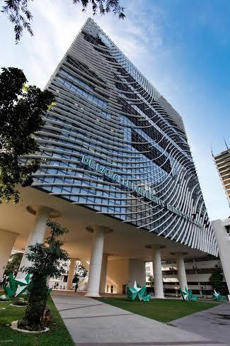 The Henry Sy Sr. Centennial Hall of De La Salle University, where the library is housed. Lasalle University Philippines, De Lasalle University Manila, La Salle University Philippines, De Lasalle University, Ateneo De Manila University Aesthetic, Dlsu Manila Aesthetic, Dlsu Manila, Henry Sy, Lasalle University