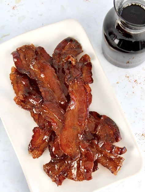 Keto Candied Bacon Recipe Sweetened with a hint of maple, this easy to make Keto Candied Bacon is the crispiest and most delicious bacon recipe ever! #ketocandiedbacon #ketomaplebacon #sugarfreecandiedbacon #sugarfreemaplebacon Keto Recipes With Bacon, Keto Cycle, Keto Pork Recipes, Candied Bacon Recipe, Bacon Snacks, Bacon Dishes, Keto Pork, Keto Bacon, Low Carb Recipes Keto