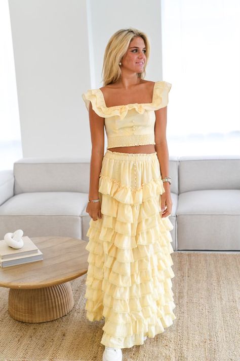 Daisy Ruffle Maxi Skirt Set- Yellow (PREORDER 2 WEEK DELIVERY) Cute Long Skirts, Yellow Maxi Skirt, Long Ruffle Dress, Sparkly Dresses, Rush Outfits, Maxi Skirt Set, Ruffle Maxi Skirt, Theme Dress, Set Outfits