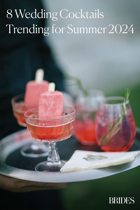 Bartenders and venues have seen an uptick in couples asking for ‘90s and Y2K-era signature cocktails for summer weddings this year. See other trending drinks couples are requesting for their warm-weather nuptials in 2024. Trending Drinks, Sundowner Wedding, Cocktail Trends, Groom Style Wedding, Signature Cocktails Wedding, Signature Cocktails, Cake Photography, Y2k Era, Wedding Cocktail