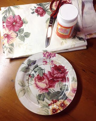 Lin Loves Paper ♥ Decoupage Plates, Decoupage Jars, Clear Glass Plates, Clear Plates, Decoupage Tutorial, Decoupage Decor, Mod Podge Crafts, Decoupage Glass, Napkin Decoupage