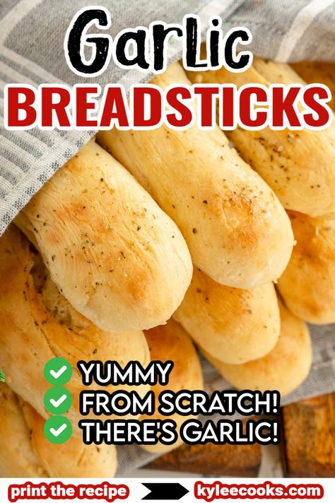 Garlic Breadsticks – buttery, garlicky, and perfect as a side for any meal! Quick and easy to make, and sure to be a crowd-pleaser. 🥖🧄 Homemade Garlic Breadsticks, Garlic Breadsticks Recipe, Comfort Food Appetizers, Homemade Breadsticks, Breadsticks Recipe, Baked Breads, Garlic Breadsticks, Homemade Bread Recipes Easy, Homemade Bread Easy