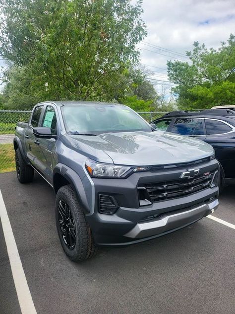 From city streets to countryside escapes, the 2024 Chevrolet Colorado handles it all with ease. 🌳🚗  #HealeyBrothers #HudsonValley #HVNY #Chevy #ChevyColorado Chevrolet Dealership, New Hampton, Trail Boss, Hudson Valley Ny, Armored Truck, Chevy Colorado, Chevrolet Colorado, Chrysler Dodge Jeep, Car Auctions