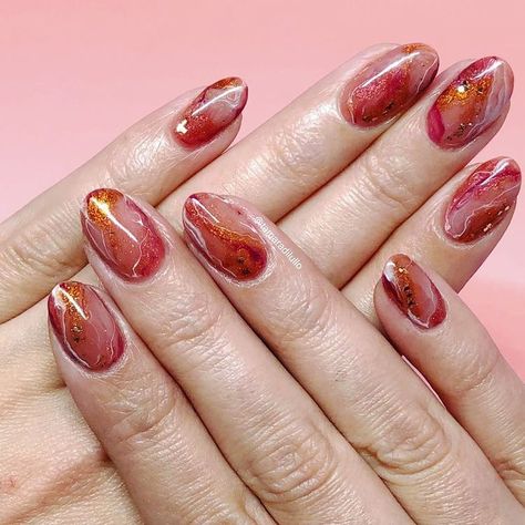 Tamara Di Lullo on Instagram: “Agate marble nails I created all using @cndworld #creativeplaygelpolish  Remember to have fun and experiment with your nail art!…” Agate Nails, Marble Nails, Valentines Nails, Here Comes, Almond Nails, Creative Play, Gel Polish, Have Fun, Nail Inspo