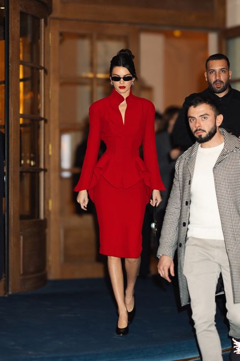 Kendall Jenner Red Dress, Kendall Jenner Paris, Kendall Jenner Red, Chinese Fancy Dress, Paris March, Kendall Jenner Street Style, Soft Dramatic, Style Muse, Outfit Formulas