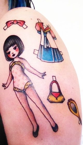 what a great idea- a sweet vintage doll to keep you young (at heart) forever <3 Porcelain Doll Tattoo, Doll Tattoo Ideas, Barbie Tattoo, Doll Tattoo, Human Canvas, Boy Tattoos, Girly Tattoos, Time Tattoos, Skin Art