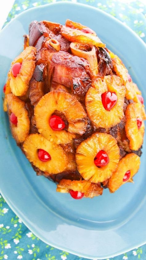 Tavern Ham Recipe, Pineapple Brown Sugar Ham, Brown Sugar Pineapple Ham, Brown Sugar Glazed Ham, Baked Ham Recipe, Baked Ham With Pineapple, Brown Sugar Pineapple, Precooked Ham, Honey Baked Ham Recipe