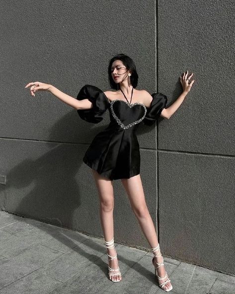 Kpop Idol Black Dress, Fashion Model Poses, Clueless Outfits, Fashion Top Outfits, Korean Fashion Dress, Outfits 2023, Glam Dresses, Kpop Fashion Outfits, Fancy Outfits