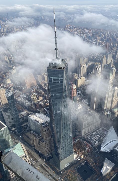 ITAP of the Freedom Tower from a helicopter today#PHOTO #CAPTURE #NATURE #INCREDIBLE Twin Towers Memorial, World Trade Center Pictures, World Trade Center Nyc, Building Photo, Freedom Tower, New York City Photos, Camera Composition, Composition Photoshop, Photography Course