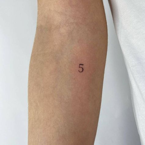 May Birthday Tattoo Ideas, Number 5 Tattoo, Minimalist Lettering, Phenomenal Tattoo, 5 Tattoo, 9 Tattoo, Tattoo Number, Inner Forearm Tattoo, Number Tattoos