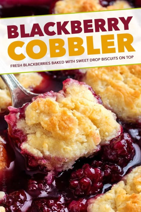 Easy Blackberry Cobbler, Lemon Sour Cream Pie, Berry Cobbler Recipes, Blackberry Dessert, Blackberry Cobbler Recipe, Cobbler Recipes Easy, Blackberry Recipes, Dump Cakes, Berry Cobbler