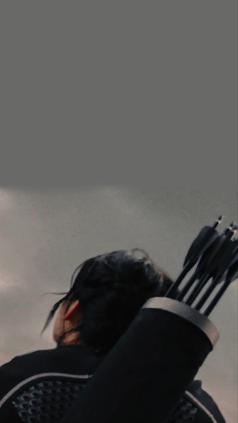 Hunger Games Lockscreen, Catching Fire Wallpaper, Katniss Wallpaper, Hunger Games Wallpaper Iphone, Katniss Everdeen Wallpaper, Hunger Games Aesthetic Wallpaper, The Hunger Games Wallpaper, Hanger Game, Dystopian Movies