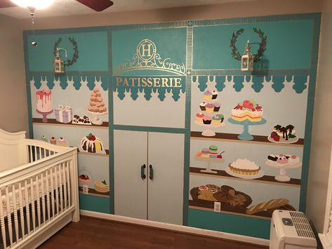 Parisian Bakery, Bakery Theme, Theme Bedroom, French Patisserie, Themed Nursery, Hallway Ideas, Bedroom Themes, Mural Art, Nursery Themes