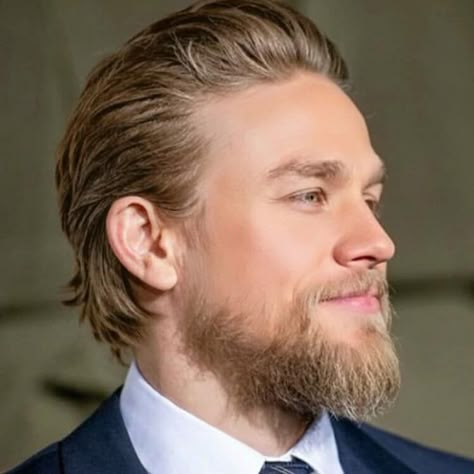 Slicked Hair Men, Long Slicked Back Hair, Mens Slicked Back Hairstyles, Crew Cut Haircut, Mens Haircuts Straight Hair, Long Curly Hair Men, Mens Hairstyles With Beard, Mens Hairstyles Thick Hair, Beard Hairstyle