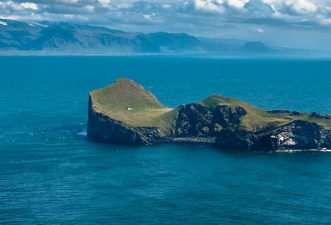 Isolated House, Rain Water Collection, Remote Island, Coastal Landscape, Small Island, Archipelago, Beautiful Islands, Amazing Destinations, Vacation Spots