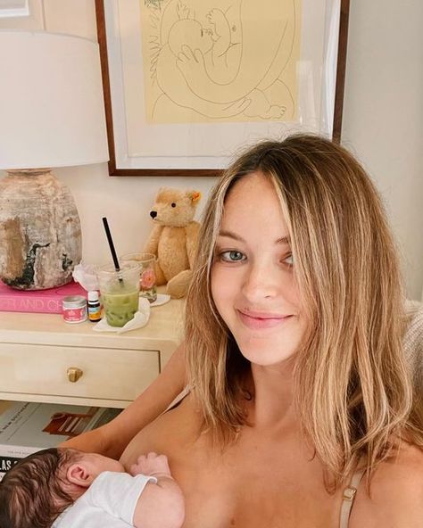 Kaitlynn Carter on Instagram: "our chunky little guy, Rowan Carter Brock, was born 9/30/21 at 2:53am, 8 lbs 4 oz. everyone is happy and healthy and so in love ❤️❤️❤️" Kaitlyn Carter, Kaitlynn Carter, Pregnant Celebrities, Essential Products, Celebrity Babies, Carters Baby, Single Parenting, Be Better, Celebrity Couples