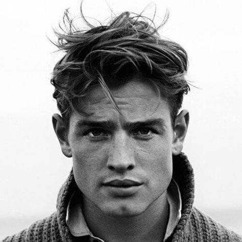 50 Messy Hairstyles For Men With A Lawless Attitude Best Hairstyles For Men 40 #hairstyles #hairstylesformen Mens Messy Hairstyles, Messy Haircut, Pompadour Hairstyle, Mens Hairstyles Medium, Classy Hairstyles, Mens Haircuts, Popular Haircuts, Edgy Hair, Story Board