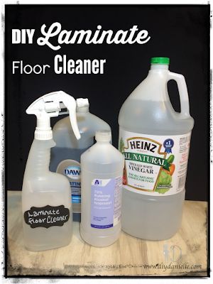 How to make your own cleaner for laminate floors Diy Laminate Floor Cleaner, Laminate Floor Cleaner, How To Clean Laminate Flooring, Homemade Toilet Cleaner, Spray Cleaner, Hardwood Floor Cleaner, Cleaning Painted Walls, Glass Cooktop, Deep Cleaning Tips