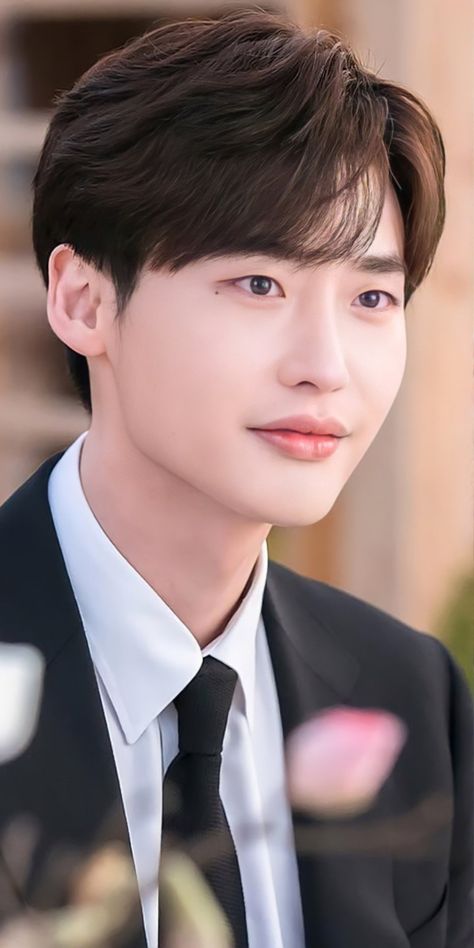 Lee Jong Suk Wallpaper, Lee Jong Suk Cute, Kang Chul, Most Handsome Korean Actors, Lee Jung Suk, Korean Couple Photoshoot, School 2013, Korean Photo, W Two Worlds