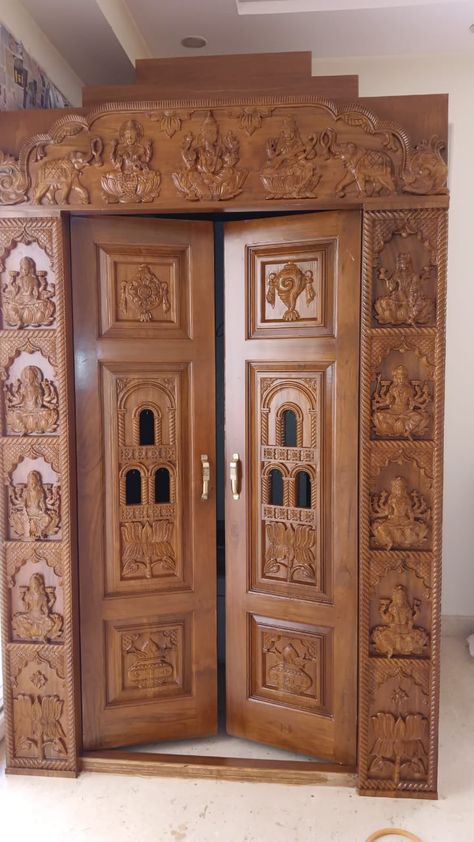 Indian Main Door Designs, Pooja Design, Pooja Room Door, Hanuman Mandir, Murugan Images, Temple Doors, Main Door Design Photos, Temple Door, Pooja Door