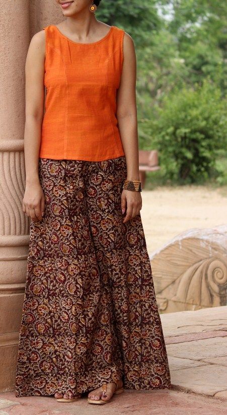 Kalamkari Dresses, Flared Palazzo, Salwar Designs, Beach Sarong, Salwar Kamiz, Cotton Kurti Designs, Kurta Designs Women, Blouse Design Models, Indian Attire