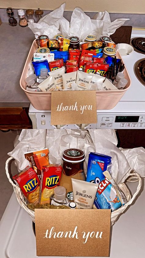 Thank You Basket For Hospital Staff, Gift Basket For Delivery Nurses, Nurse Hospital Gifts, Thank You Baskets For Nurses, L And D Nurse Gifts, Nursing Thank You Gifts, Gift Basket For Nurses Thank You, Gift Baskets For Nurses After Delivery, Nurse Basket Ideas