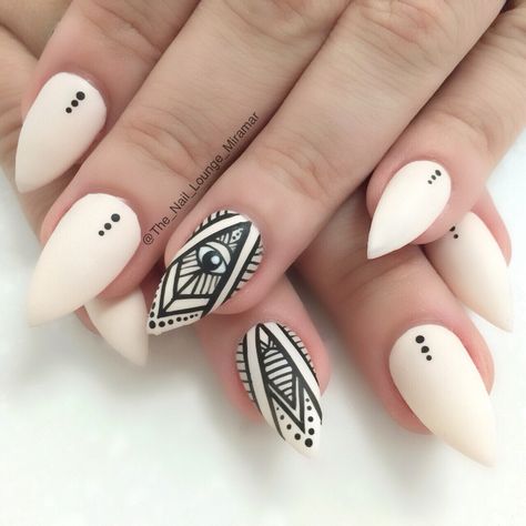 Matte nude nail art design Nude Nail Art, Wedding Acrylic Nails, Matte Nail Art, Boho Nails, Matte Nail Polish, Matte Nail, Nude Nail, Gothic Nails, Nails Tumblr