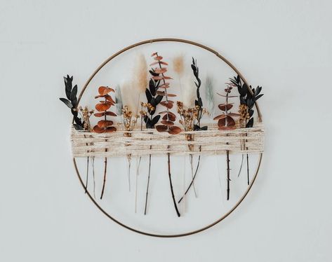 Fall Wreath Hoop, Fall Color Wall Decal, Autumn Flower Gold Hoop, Minimalistic Wreath, Flower Ring, Dried Floral Wreath, Rustic Boho Flower - Etsy Fall Wreath Minimalist, Minimalistic Wreath, Dried Floral Wreath, Boho Style House, Willow Eucalyptus, Dried Floral Wreaths, Ring Wreath, Wreath Flower, Boho Color