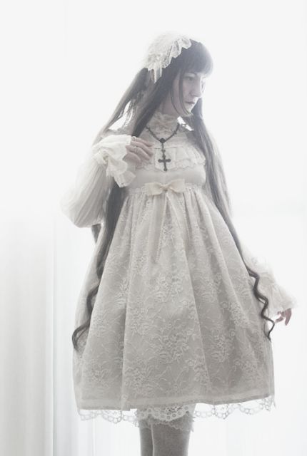 Marie - Paris White Goth Outfit, White Goth, Kei Fashion, Lolita Outfits, Back In My Day, Gothic Lolita, Visual Kei, Dream Clothes, Goth Fashion