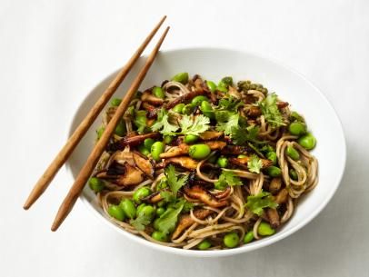 Edamame Noodles, Edamame Recipe, Soba Noodles Recipe, Edamame Recipes, Soba Noodles Salad, Noodle Salad Recipes, Food Network Magazine, Soba Noodles, Kitchen Food