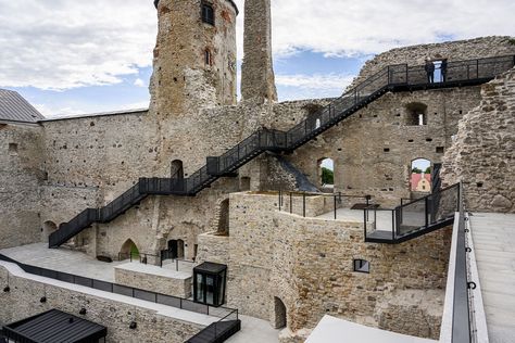 Castle Renovation, Conservation Architecture, Industrial Flat, Ruins Architecture, Renovation Architecture, Historic Renovation, New Staircase, Seaside Town, Adaptive Reuse