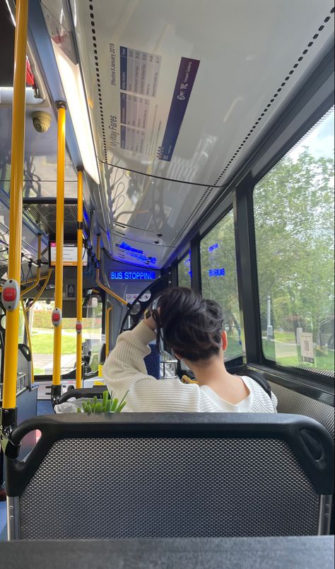 Riding Bus Aesthetic, Riding The Bus Aesthetic, Commuting Aesthetic, Bus Travel Aesthetic, Bus Journey Aesthetic, School Bus Aesthetic, School Bus Ride Aesthetic, Bus Ride Aesthetic, Bus Ride With Friends