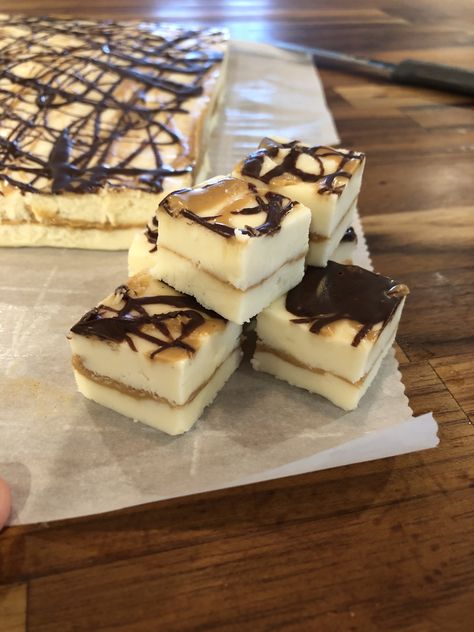 White Chocolate Peanut Butter Fudge, Tiger Fudge Recipe, Fudge With Peanut Butter, Tiger Fudge, Tiger Butter Fudge, Tiger Butter Fudge Recipe, Fudge White Chocolate, Tiger Butter, Butter Fudge Recipe