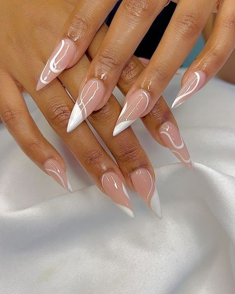 French Stiletto Nails, Best Nail Ideas, Gel Toe Nails, Trending Nails, Stiletto Nail Art, Christmas 3d, Happy Nails, Stiletto Nails Designs, Really Cute Nails