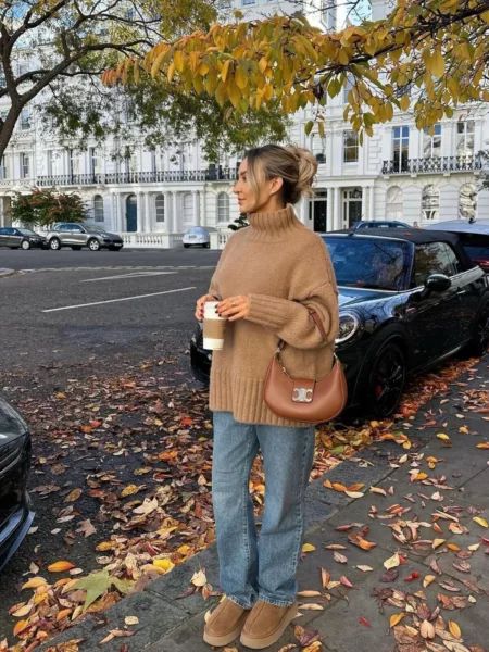 15 Incredible Cozy Ugg Tasman Slippers Outfit Ideas for Fall and Winter | Travel Beauty Blog Looks Adidas, 00s Mode, Adrette Outfits, Cute Thanksgiving Outfits, Fest Outfits, Estilo Indie, Skandinavian Fashion, Uggs Outfit, Autumn Fits